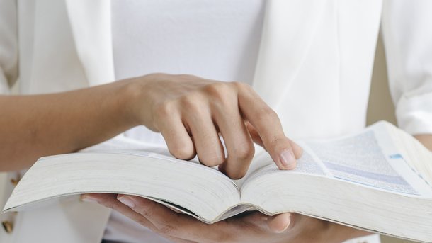 Les infos du Réveil Chérie : que signifie le mot "gigil" entré tout récemment dans le dictionnaire Oxford ?
