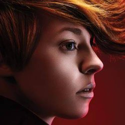 Elly Jackson (La Roux) change de groupe 