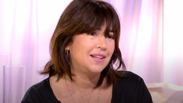 La journaliste Elsa Wolinski dans le nouvel épisode d’Etre une femme
