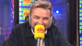 Jeanfi Janssens : sa soeur Evelyne a fait son coming out avant lui - L'Afterwork du Rire