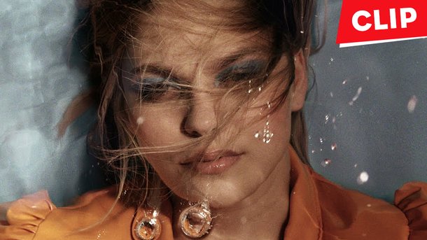 Louane nous fait chavirer avec le clip de «Donne-moi ton cœur»
