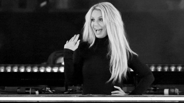 Britney Spears: qui est Sam Asghari, son compagnon?
