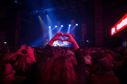 Les auditeurs de Chérie FM profitent du Concert Super Privé d'Angers Trélazé