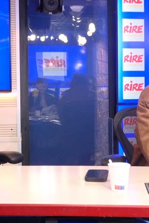 Kev Adams : la question "spéciale Saint Valentin" de Chantal Ladesou - Emission spéciale "Maison de retraite 2"