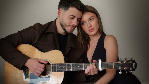 "C’est vraiment notre histoire" : Jeck et Carla sortent "Oxygène", leur premier album en commun