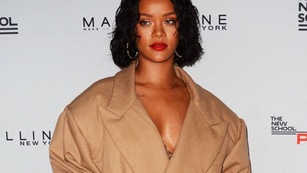 Rihanna annonce la sortie de Fenty Beauty à l'automne!