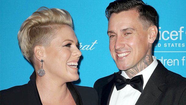 Pink : retour sur sa relation passionnelle avec Carey Hart