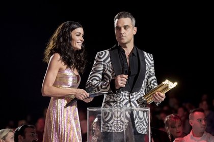 Jenifer et Robbie Williams - Cérémonie NRJ Music Awards 2016
