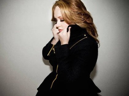 Adele reporte encore sa tournée américaine