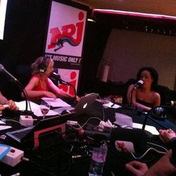 Cauet sur le Yacht des NRJ Music Awards 2011