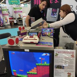 Twin Dragons sur le stand Broke Studio.