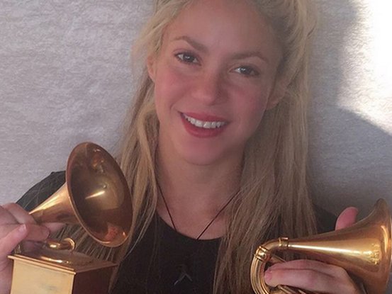 Shakira récompensée aux Latin Grammy Awards