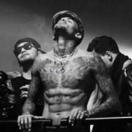 Chris Brown : "Dieu me donne la force, la sagesse et le courage !!! Amen !"
