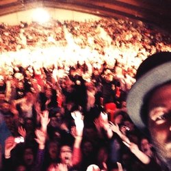 Christophe Maé: Merci la rochelle!!! 