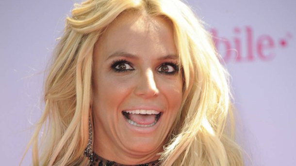Britney Spears passe à l'attaque!
