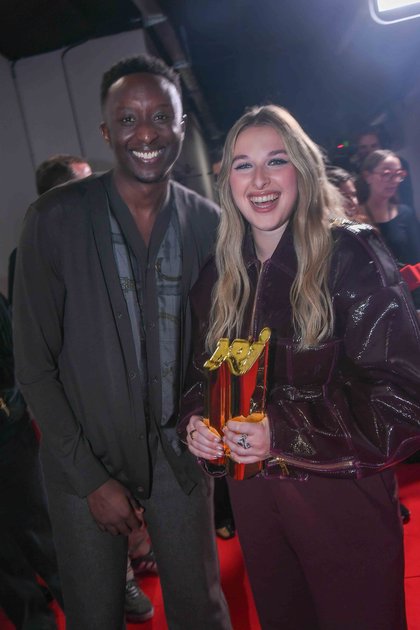 Ahmed Sylla - Helena - Les Backstages - NRJ Music Awards 2025