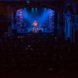 Concert Pop Love - Marina Kaye