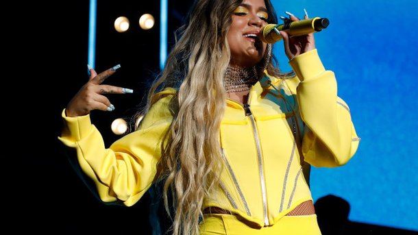 Karol G partage «Follow», Lady Gaga fait une grande annonce, Kygo de retour… Découvrez les bonnes nouvelles du jour!