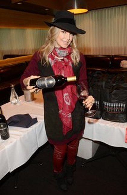Fergie: Je veux remercier Jim Knigh& tout ceux qui sont venus à la signature de FergusonCrest à la WineHouseLA.