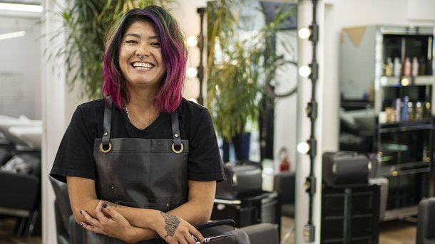 Les infos du Réveil Chérie : en Antarctique, il existe un salon de coiffure qui s’appelle Ere Glaci’Hair !