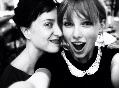 Taylor Swift: Happy Birthday to my magical friend, fiddle extraordinaire 