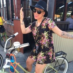 Carey Hart: Thanks to this awesome woman for a killer B Day.