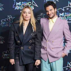 Samanta Cotta et Amir - Photocall des NRJ Music Awards 2022