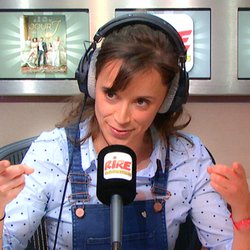 Vanessa Kayo- 1 heure avec Reem Kherici et François-Xavier Demaison