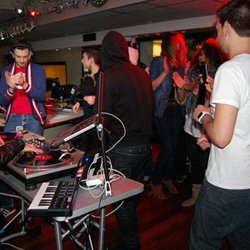 Jeudi 6 Décembre avec DJ D-Bass