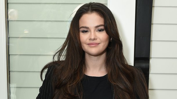 Selena Gomez rêverait d’être maman : ses confessions bouleversantes sur la maternité