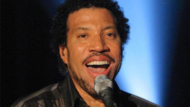 Lionel Richie dévoile ses superstitions en studio