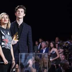 Louane et Shawn Mendes - NRJ Music Awards 20th Edition