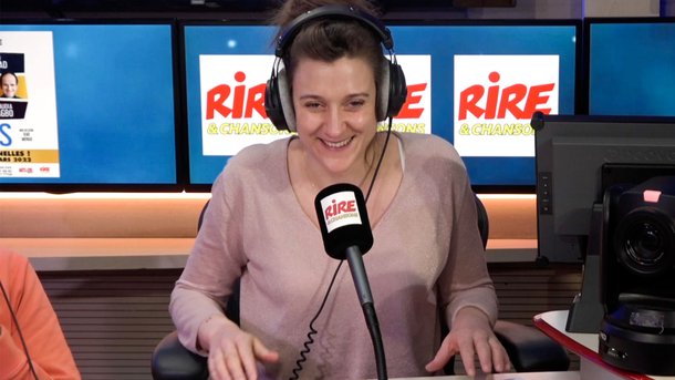 Sophie Imbeaux face à Kad Merad, Claudia Tagbo et Lionel Abelanski : "Alors je me présente : je m’appelle Valérie, je suis coach en amitié. ..."