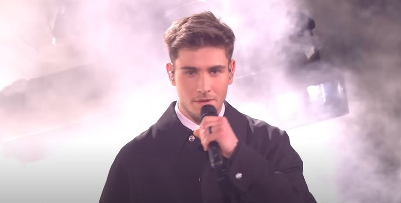 Julien Lieb pour la finale de la "Star Academy" 2023