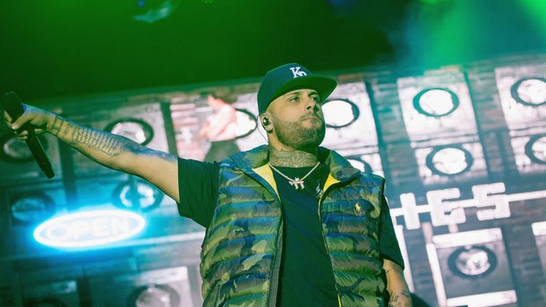 Nicky Jam: pourquoi a-t-il dû "effacer" ses tatouages?