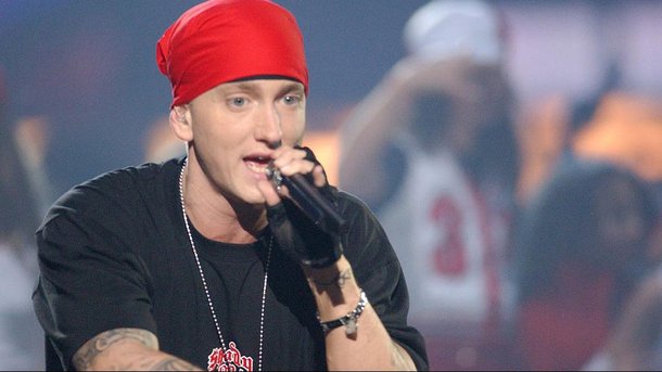 Le saviez-vous? Bruno Mars a remporté un duel de rap face à... Eminem!