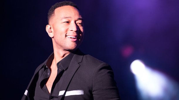 John Legend: un papa poule pour son bébé