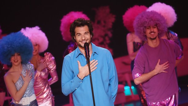 Amir: sur le tournage du prochain spectacle des Enfoirés