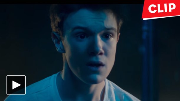 Lenni-Kim nous montre ses talents de danseur dans le clip «Juste toi et moi»