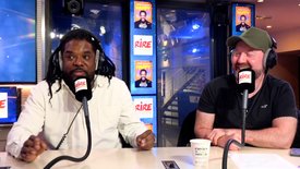 Anthony Kavanagh : l'interview pour parler de son nouveau spectacle "Happy", co-écrit avec Sacha Judaszko