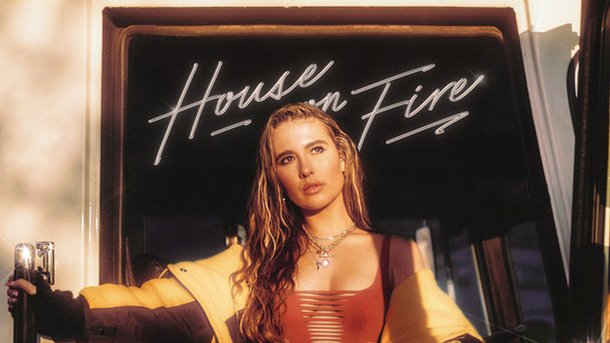 Le coup de cœur du Club Chérie : "House On Fire" de Mimi Webb