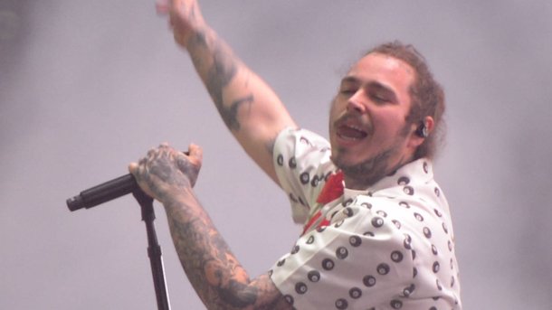 Post Malone reste au top et bat les Beatles
