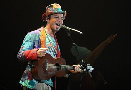 Christophe Maé, en tournée pour « On trace la route » (2010)