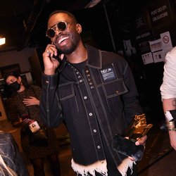 Dadju - Backstage des NRJ Music Awards 2021