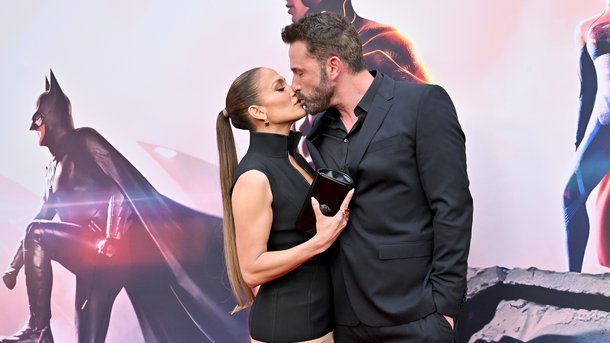 Jennifer Lopez et Ben Affleck : le couple fête leur premier anniversaire de mariage en photo