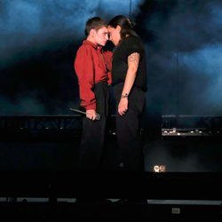 Christine and The Queens a offert un show sensuel et époustouflant lors de Coachella 2019.