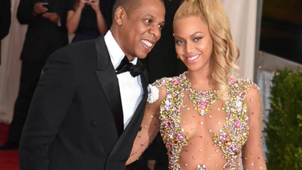 Beyoncé: les stars réagissent à sa grossesse!