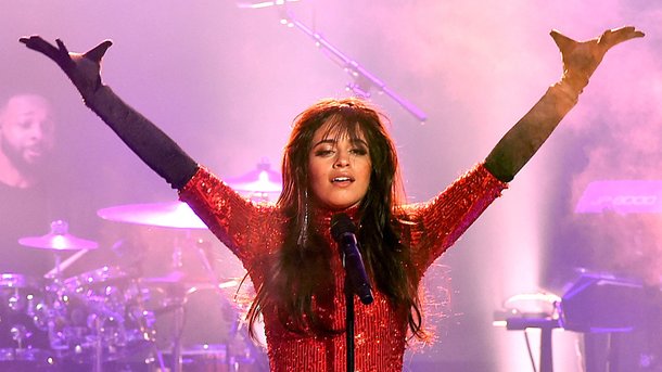 Camila Cabello bat un record d'Adèle avec «Havana»