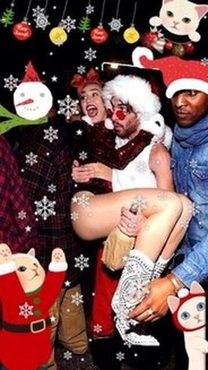 Miley Cyrus fête déjà Noël !
