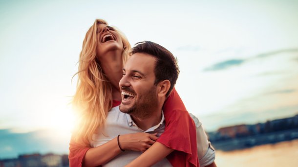 Les infos du Réveil Chérie : La différence d’âge idéale dans un couple serait de 52 mois